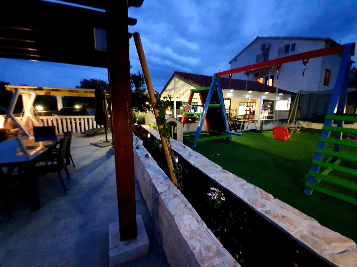 Guesthouse Milijana Orebic Exterior photo